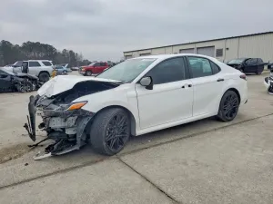 2021 TOYOTA CAMRY