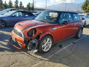 2011 MINI COOPER