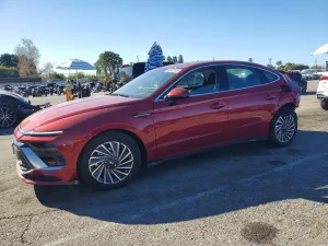 2025 HYUNDAI SONATA
