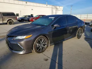2024 TOYOTA CAMRY