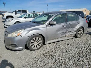 2010 SUBARU LEGACY