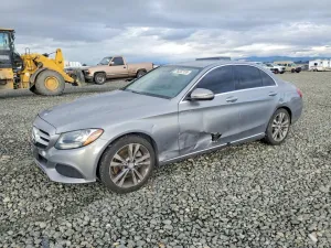 2016 MERCEDES-BENZ C-CLASS