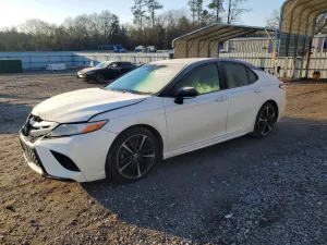 2020 TOYOTA CAMRY