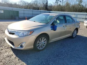 2012 TOYOTA CAMRY