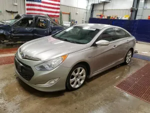 2012 HYUNDAI SONATA