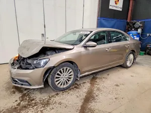 2016 VOLKSWAGEN PASSAT