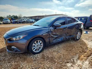 2016 MAZDA 3