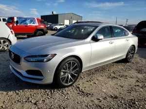 2018 VOLVO S90