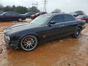 2004 JAGUAR XJR