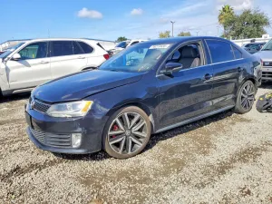 2012 VOLKSWAGEN JETTA