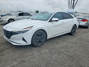 2021 HYUNDAI ELANTRA