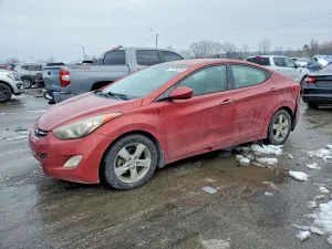 2013 HYUNDAI ELANTRA