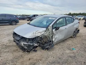 2020 NISSAN VERSA
