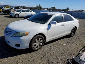 2010 TOYOTA CAMRY