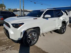2025 TOYOTA 4RUNNER