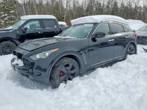 2016 INFINITI QX70