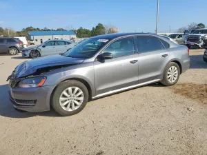 2015 VOLKSWAGEN PASSAT