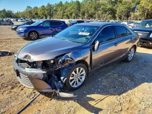 2015 TOYOTA CAMRY