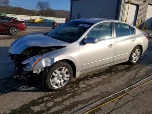 2010 NISSAN ALTIMA
