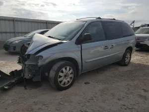 2005 CHRYSLER MINIVAN