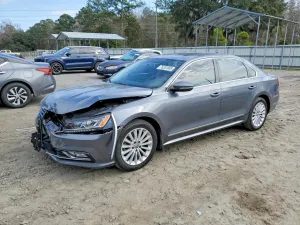 2016 VOLKSWAGEN PASSAT