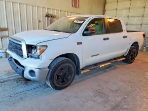 2013 TOYOTA TUNDRA