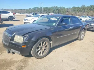 2010 CHRYSLER 300
