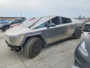 2024 TESLA CYBERTRUCK