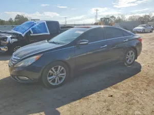 2011 HYUNDAI SONATA