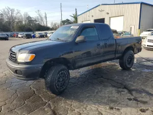 2000 TOYOTA TUNDRA