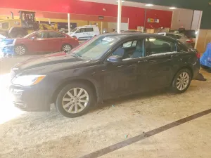 2012 CHRYSLER 200