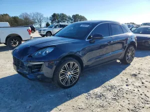 2015 PORSCHE MACAN