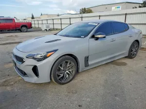 2022 KIA STINGER