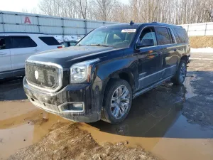2017 GMC YUKON