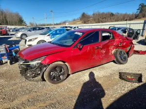 2021 HYUNDAI ELANTRA