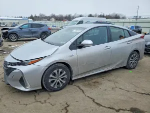 2020 TOYOTA PRIUS