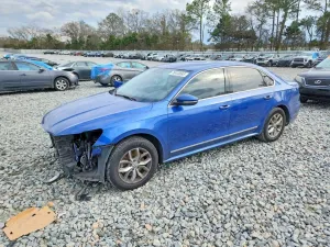 2017 VOLKSWAGEN PASSAT