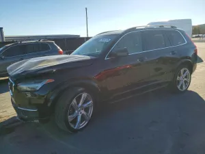 2018 VOLVO XC90