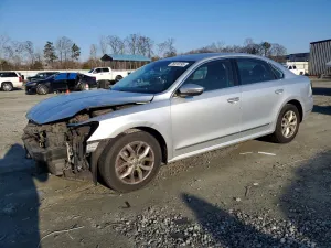 2017 VOLKSWAGEN PASSAT