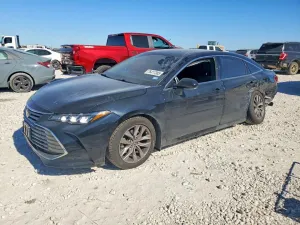 2020 TOYOTA AVALON