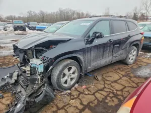 2023 TOYOTA HIGHLANDER