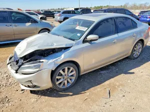 2011 VOLKSWAGEN JETTA