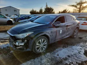 2017 INFINITI QX30
