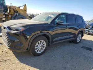 2026 TOYOTA GRAND HIGH