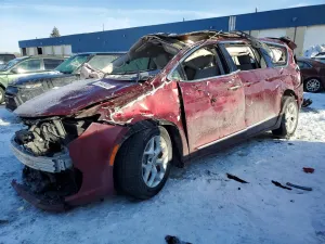 2017 CHRYSLER PACIFICA