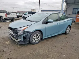2016 TOYOTA PRIUS