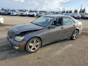 2001 LEXUS IS