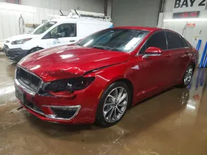 2017 LINCOLN MKZ