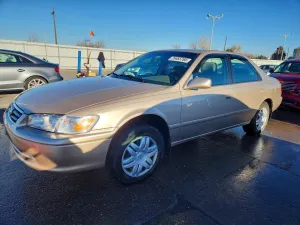 2000 TOYOTA CAMRY
