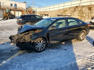 2015 TOYOTA AVALON